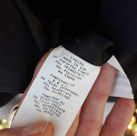 Jones of New York Navy Blazer - Picture 6 of 7